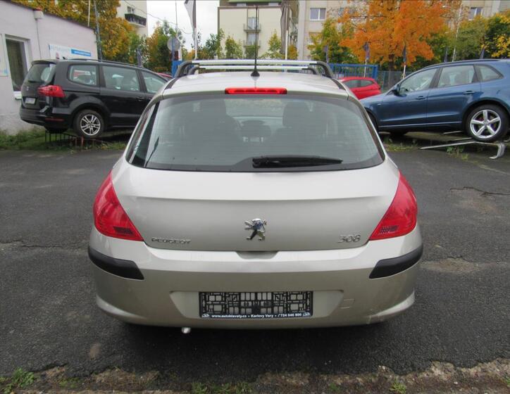 Peugeot 308 5