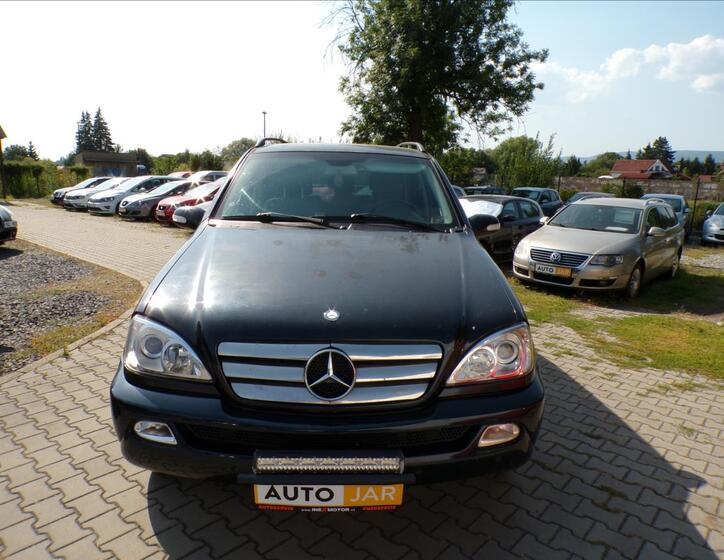 Mercedes-Benz Třídy M 3
