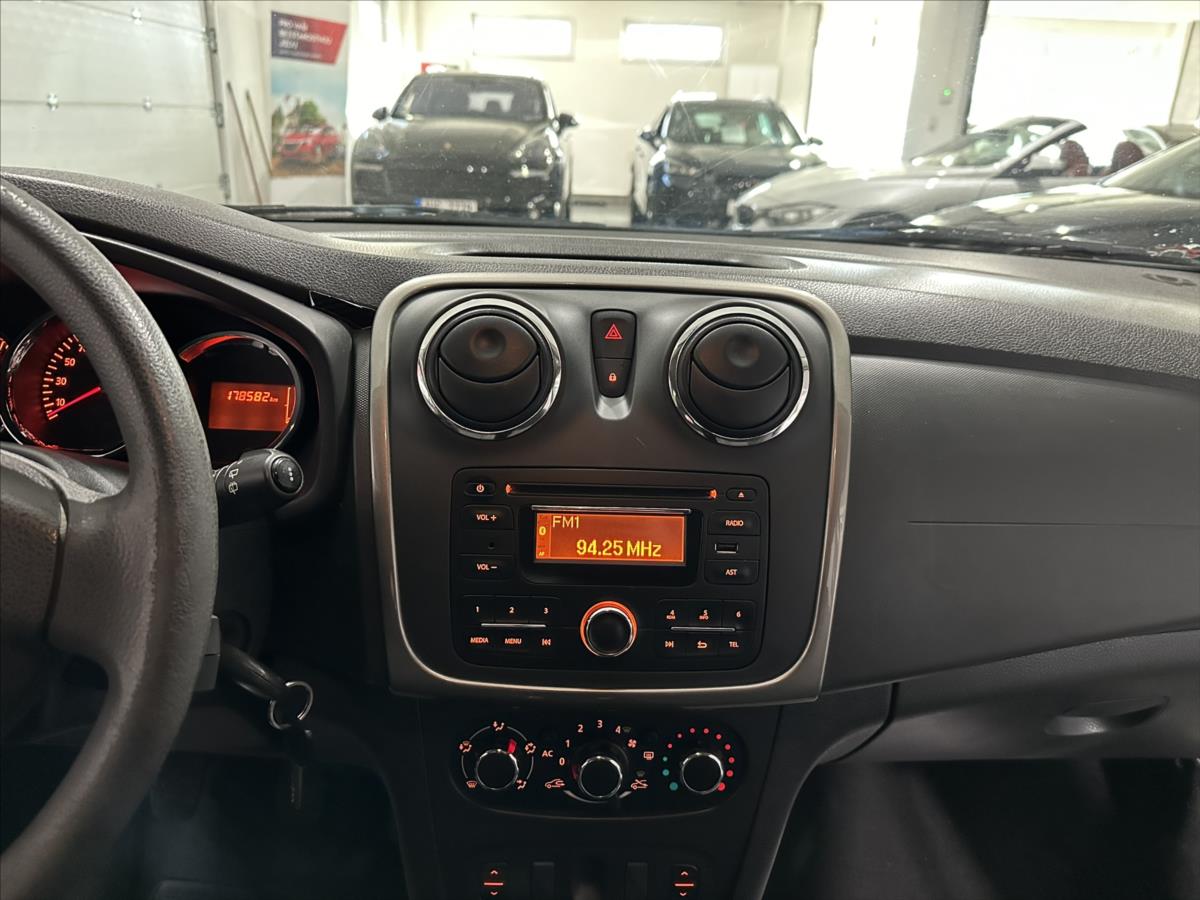 Dacia Logan