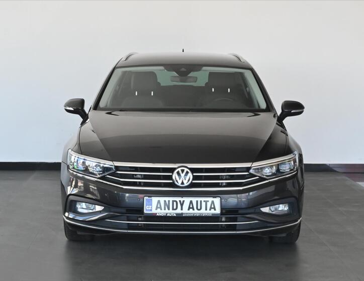 Volkswagen Passat 2