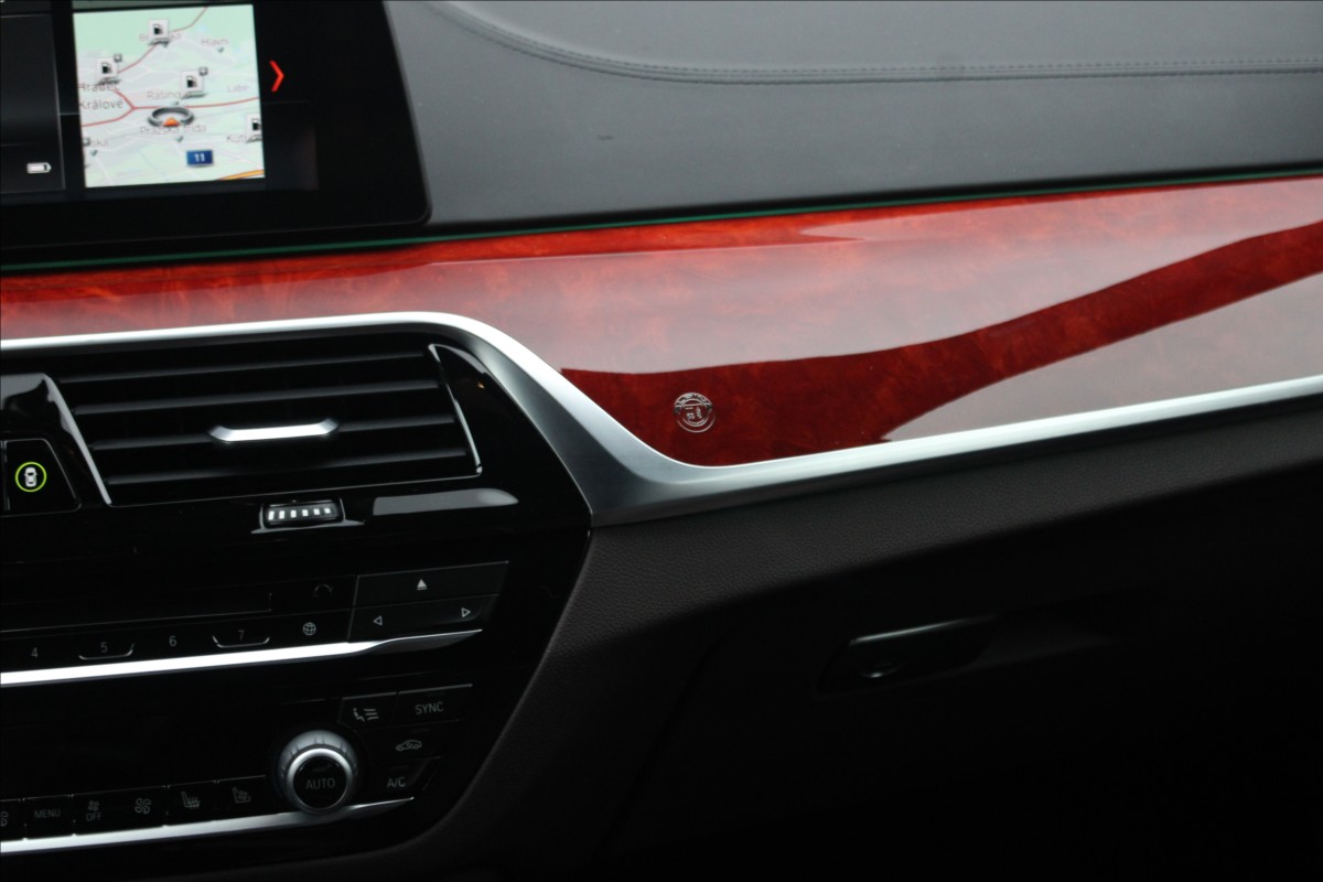 Alpina D5