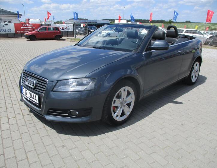 Audi A3 1