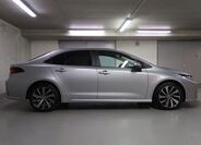 Toyota Corolla 4