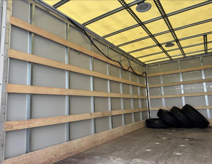 Volkswagen Crafter 17