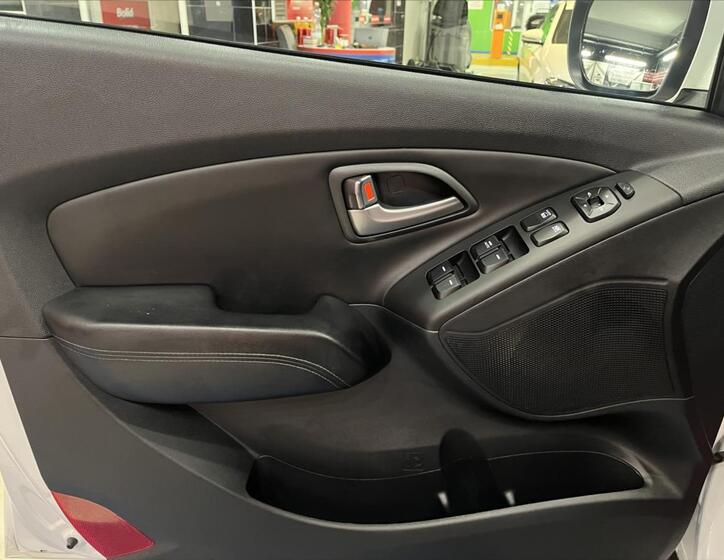 Hyundai ix35 18