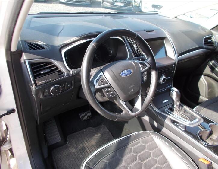 Ford S-MAX 23