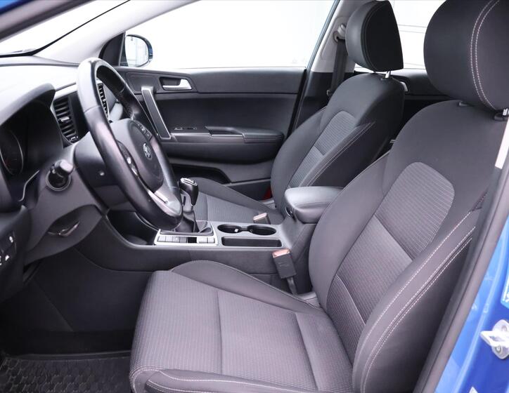 KIA Sportage 12