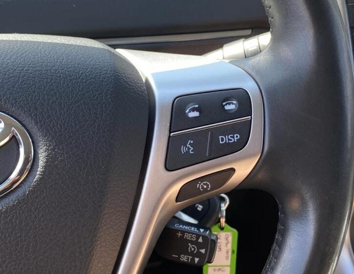 Toyota Verso 18