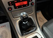 Ford Galaxy 14