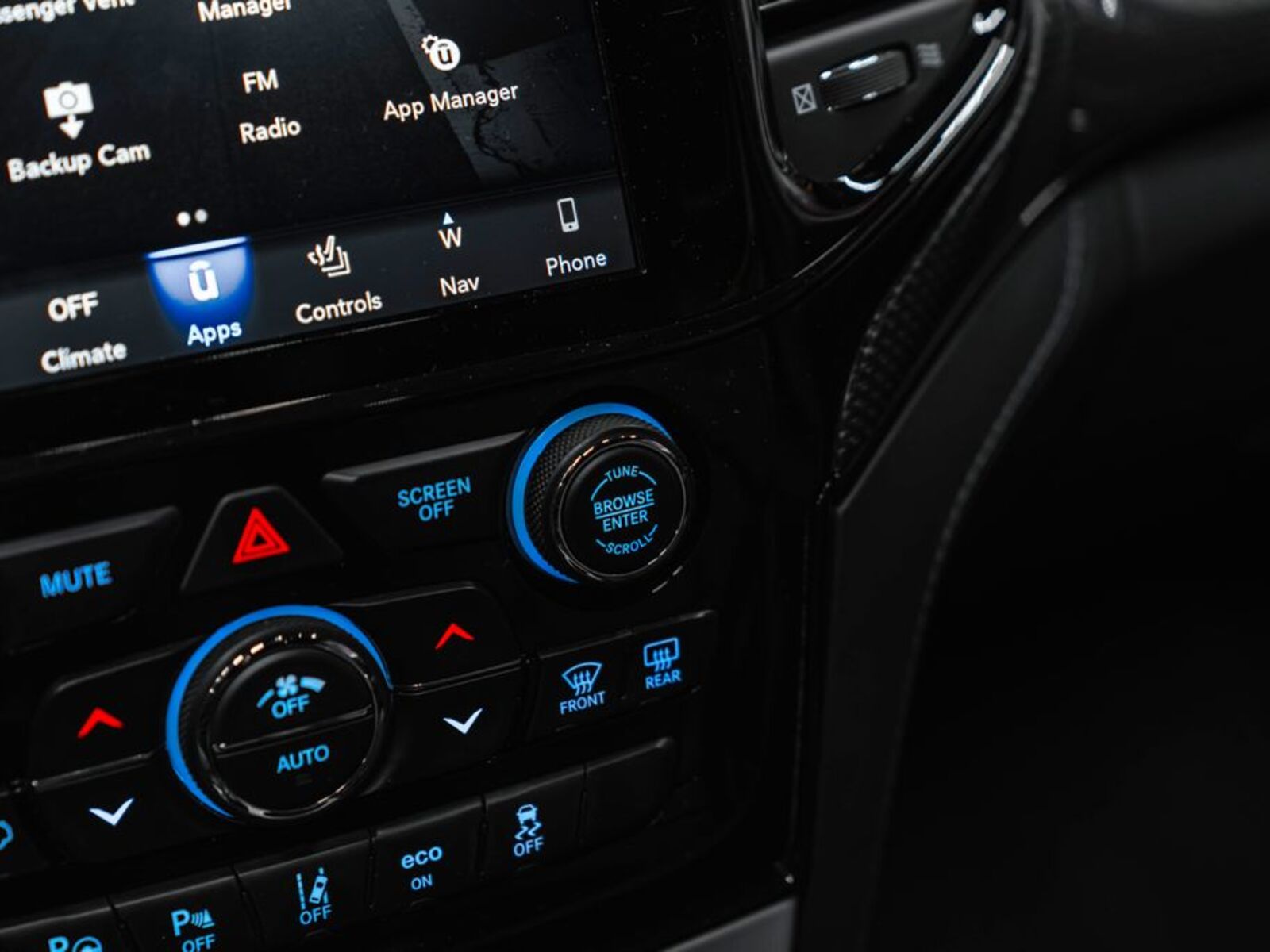 Jeep Grand Cherokee 12