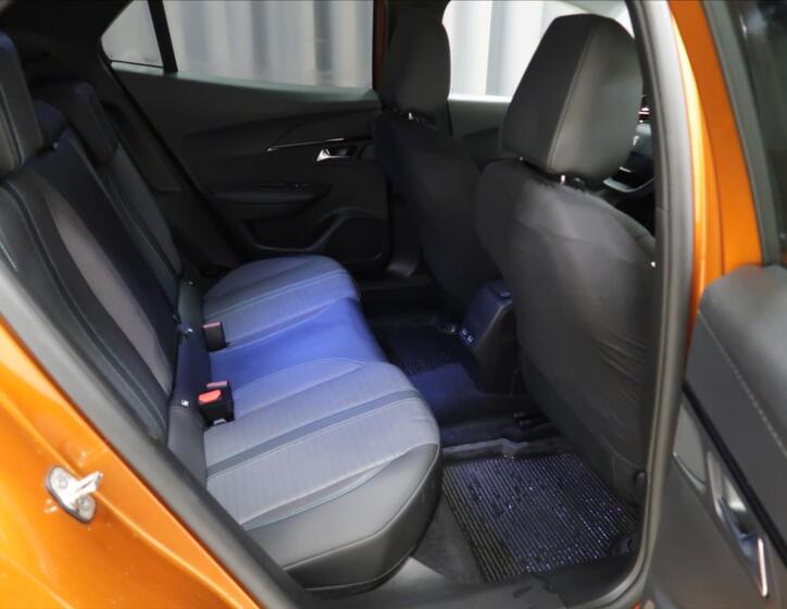 Peugeot 2008 10
