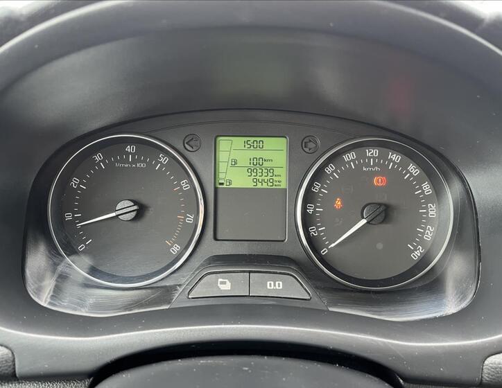 Škoda Roomster 12