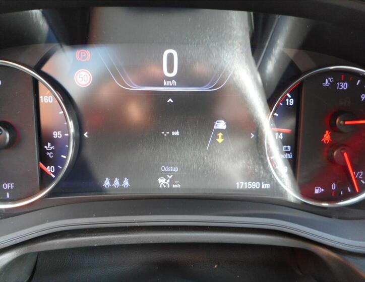 Opel Insignia 20