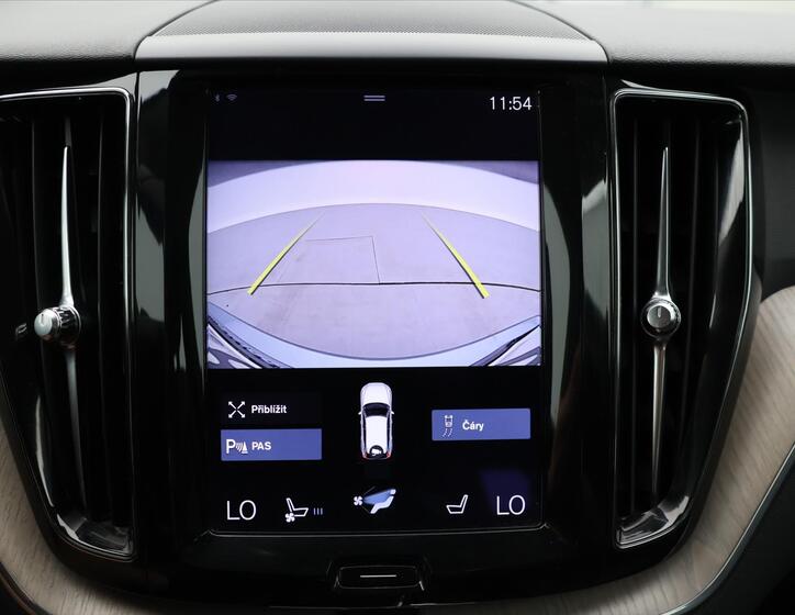 Volvo XC60 29