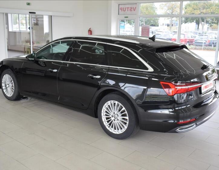 Audi A6 8