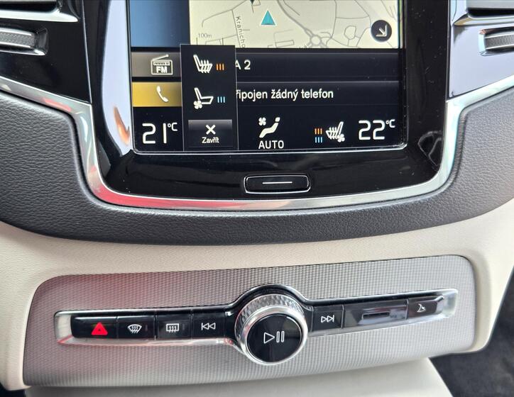 Volvo XC90 17