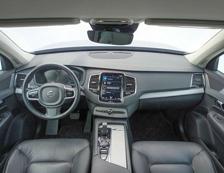 Volvo XC90 18