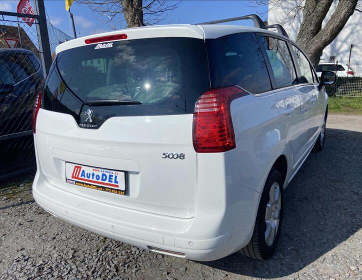 Peugeot 5008 7