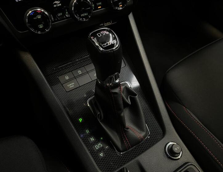 Škoda Octavia 16