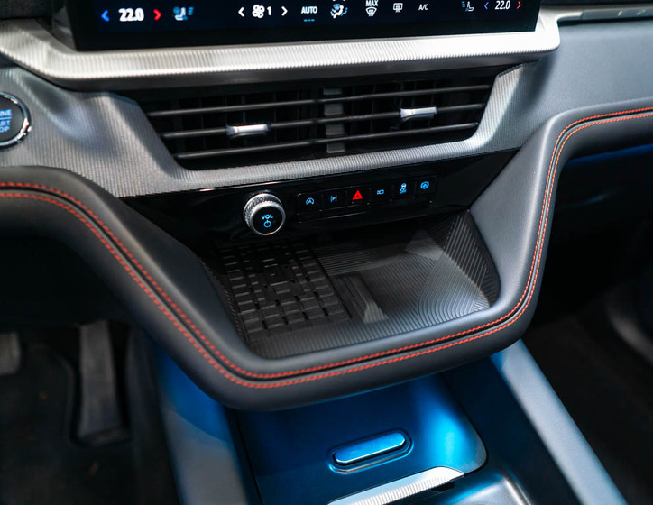 Ford Explorer 29