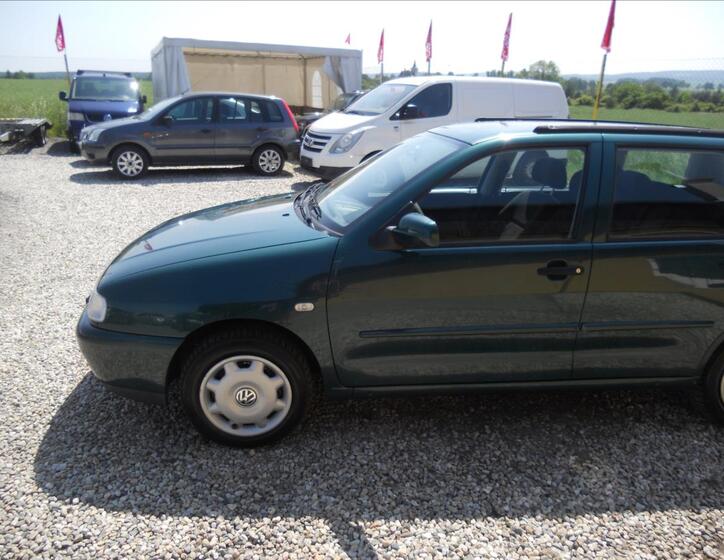 Volkswagen Polo 10