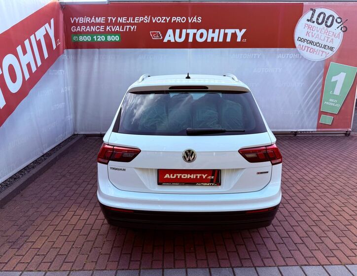 Volkswagen Tiguan 8