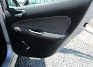 Peugeot 206 23