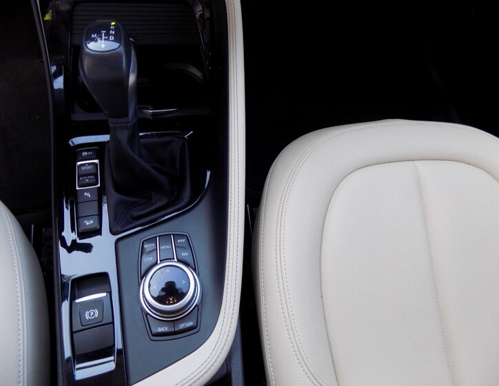 BMW X1 30