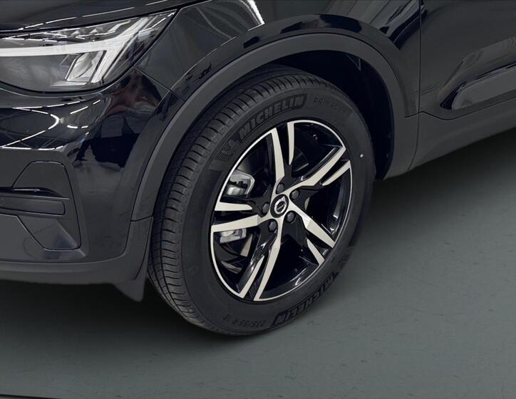 Volvo XC40 6