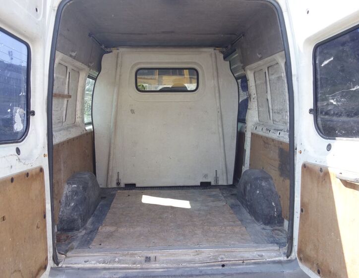 Ford Transit 18