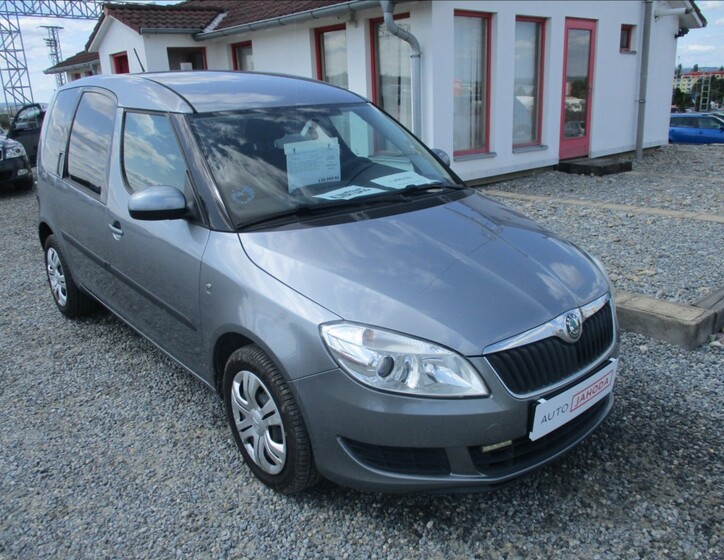 Škoda Roomster 1