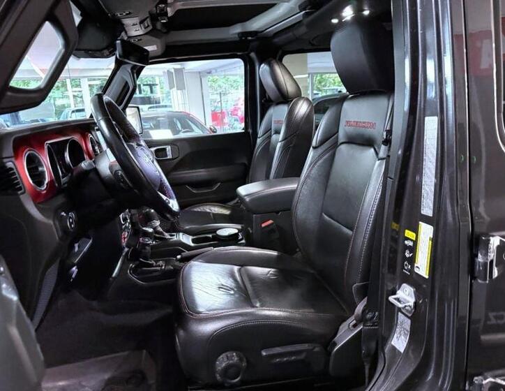 Jeep Wrangler 8