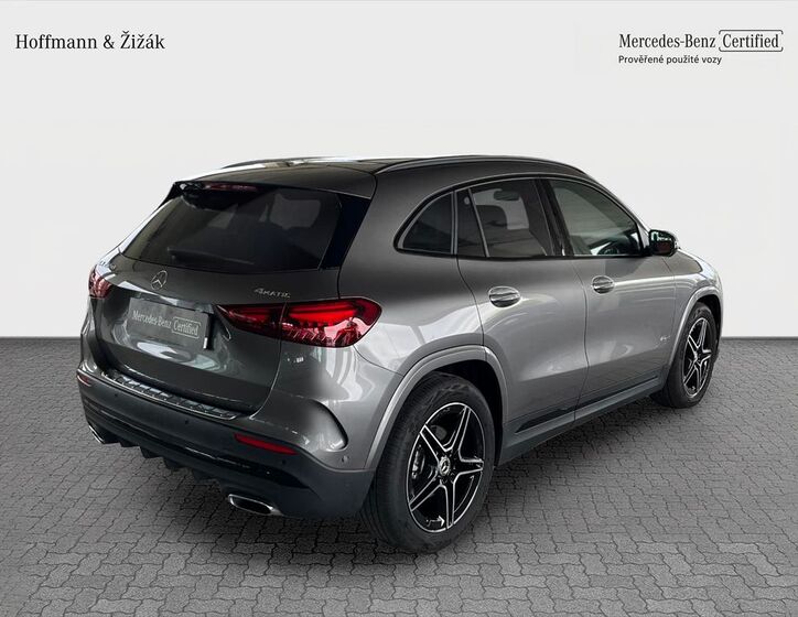 Mercedes-Benz GLA 5