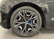 BMW iX 4