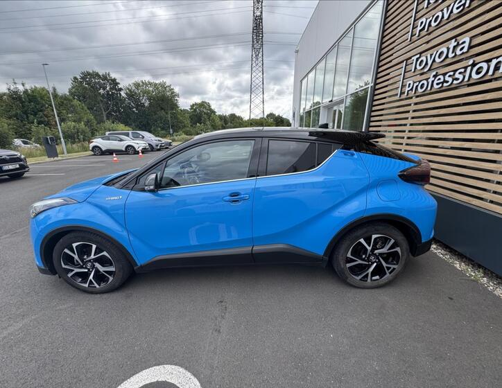 Toyota C-HR 3