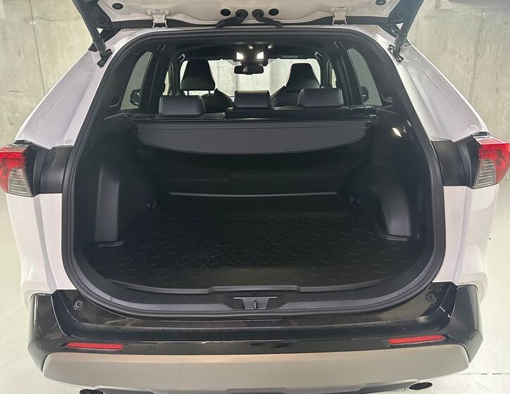 Toyota RAV4 11