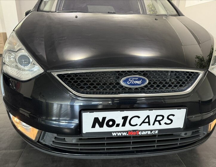 Ford Galaxy 26