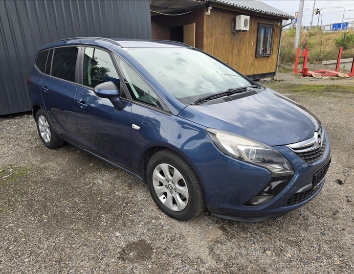 Opel Zafira 3
