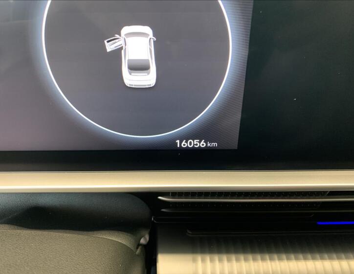 Hyundai Ioniq 6 34
