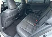 Lexus ES 300h 11