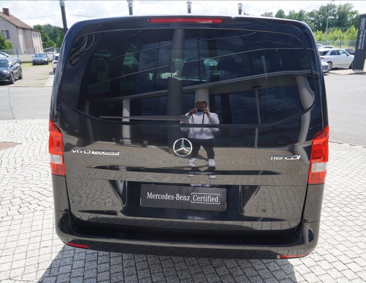 Mercedes-Benz Vito 6