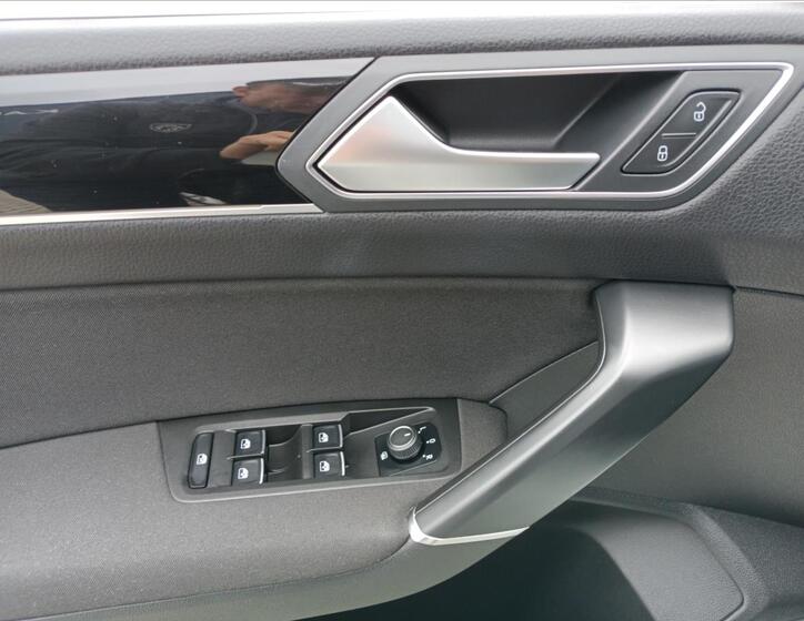 Volkswagen Touran 18