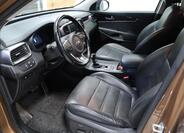 KIA Sorento 7