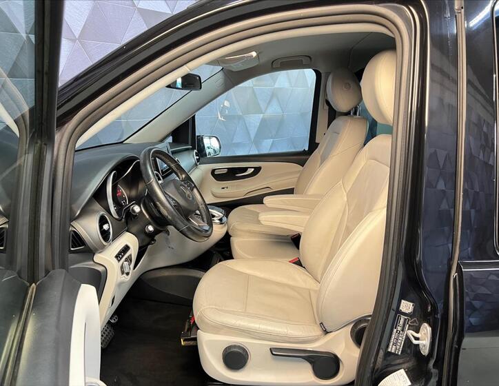 Mercedes-Benz Třídy V 9