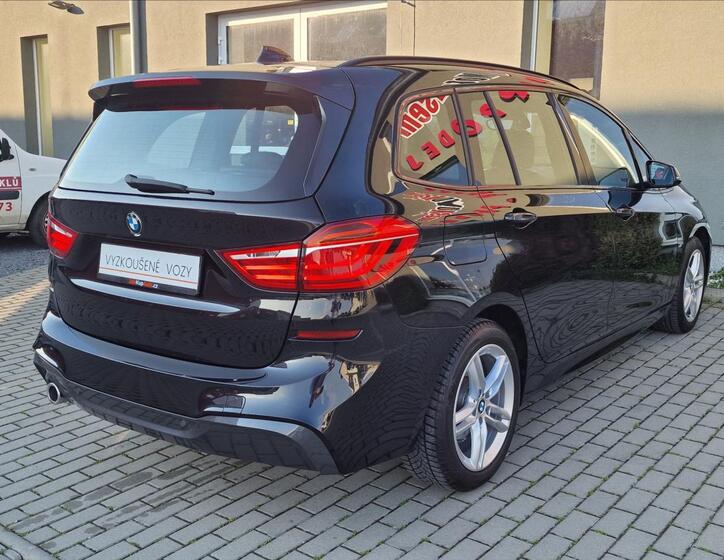 BMW Řada 2 10