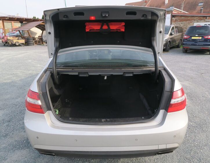 Mercedes-Benz Třídy E 29