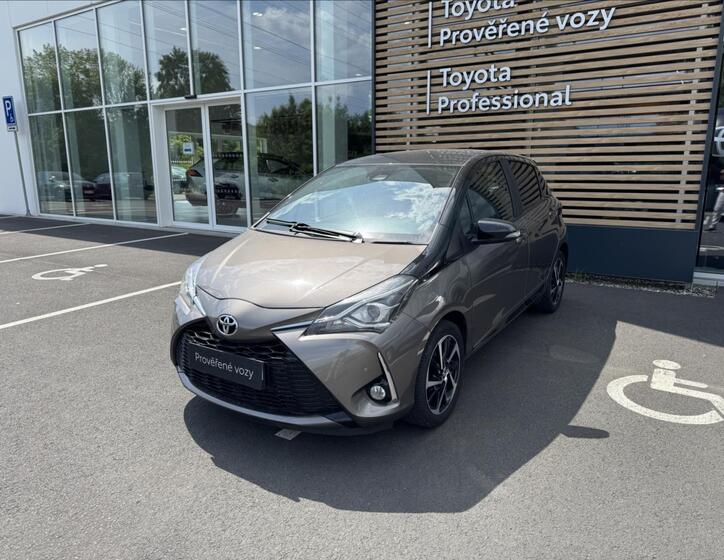 Toyota Yaris 13