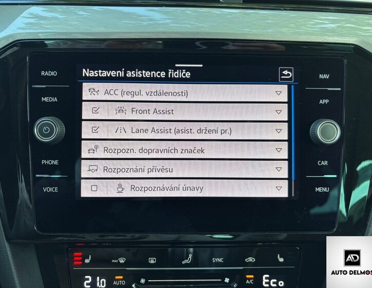 Volkswagen Passat 55
