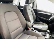 Audi Q3 8