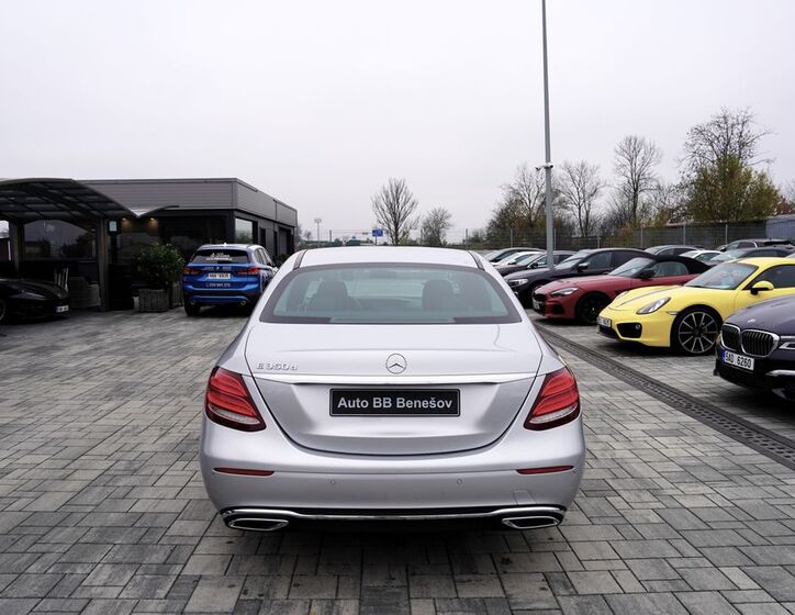 Mercedes-Benz Třídy E 5